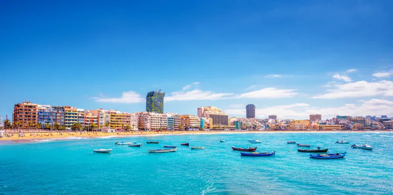 Strand Las Canteras — what to see in Gran Canaria