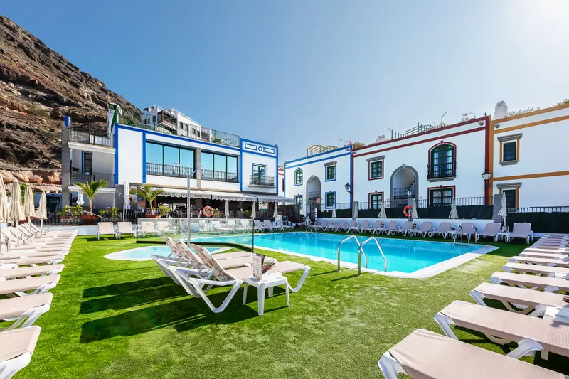 Piscina — Billy's Puerto de Mogan Apartments by LIVVO, Puerto de Mogán 4