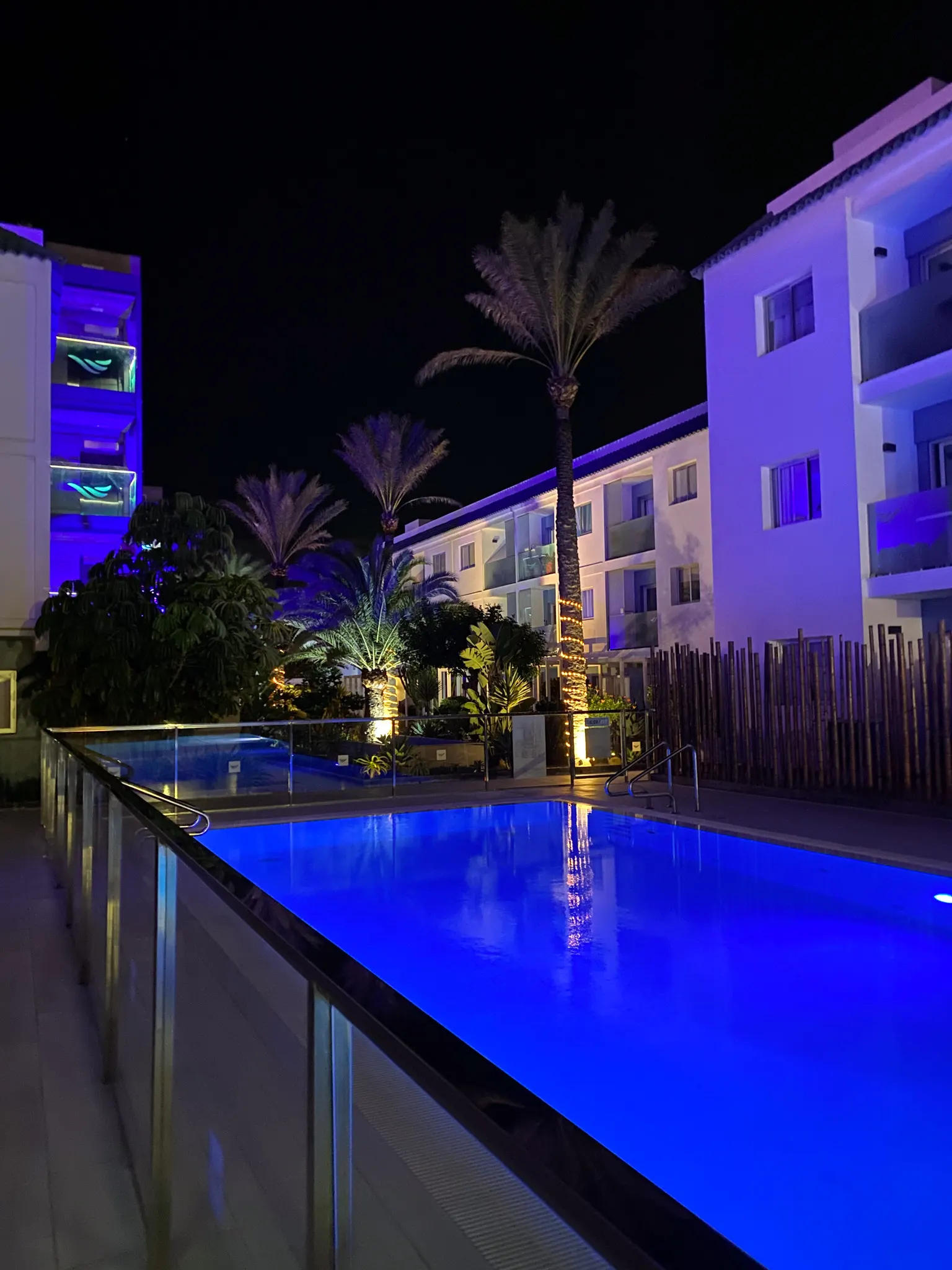 Schwimmbad — Bristol Sunset Beach by LIVVO, Corralejo 4