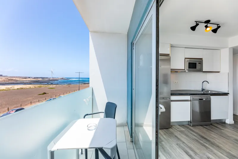 Apartment mit 2 Schlafzimmern — Bristol Sunset Beach by LIVVO, Corralejo 1