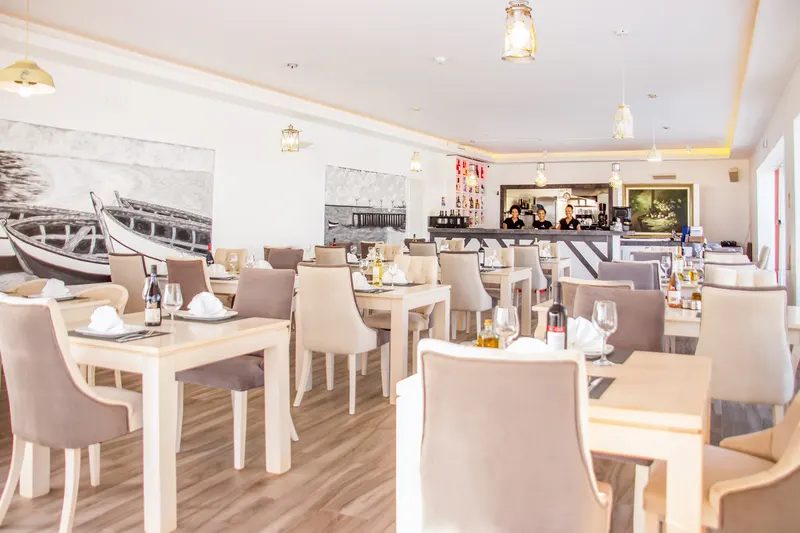 Gastronomía — Hotel LIVVO Budha Beach, Santa María, Sal 4