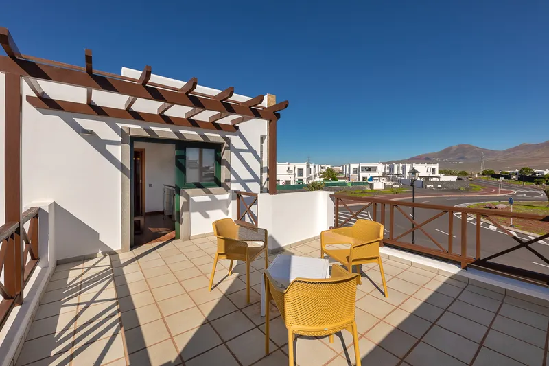 Apartments — Camelot Holiday Homes by LIVVO, Playa Blanca 4
