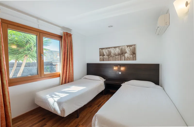 Apartments — Camelot Holiday Homes by LIVVO, Playa Blanca 9
