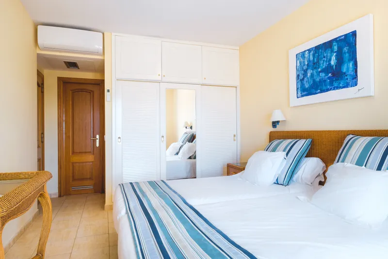 Apartamento Hidromasaje Plus — Apartamentos LIVVO Coloradamar, Playa Blanca 4