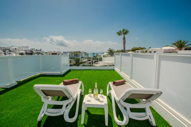 Apartamento Roof Terrace — Apartamentos LIVVO Coloradamar, Playa Blanca 1