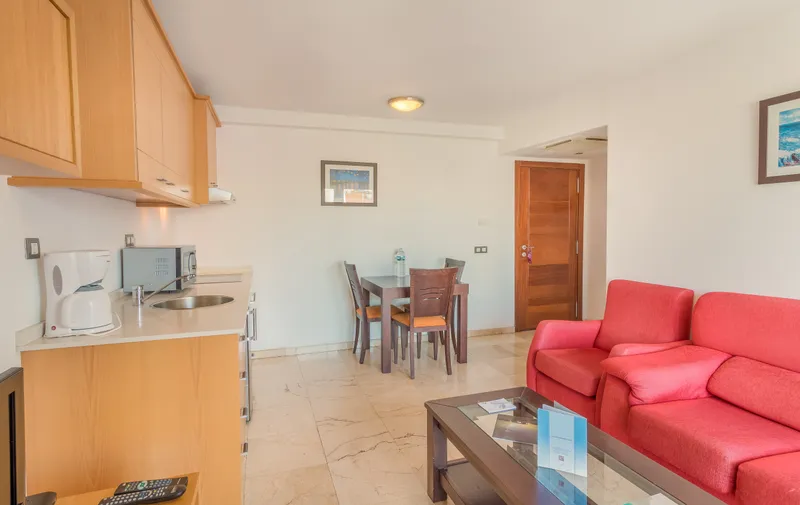 Apartamento Vista Piscina — Hotel LIVVO Corralejo Beach, Corralejo 1