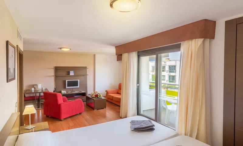 Habitación Doble — Hotel LIVVO Corralejo Beach, Corralejo 1
