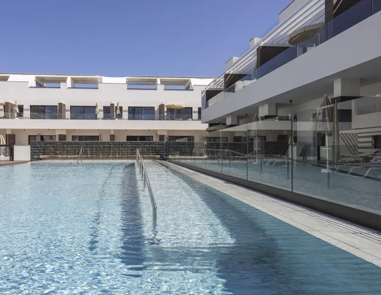 Piscina — Esmeralda Cotillo Homes by LIVVO, El Cotillo 4