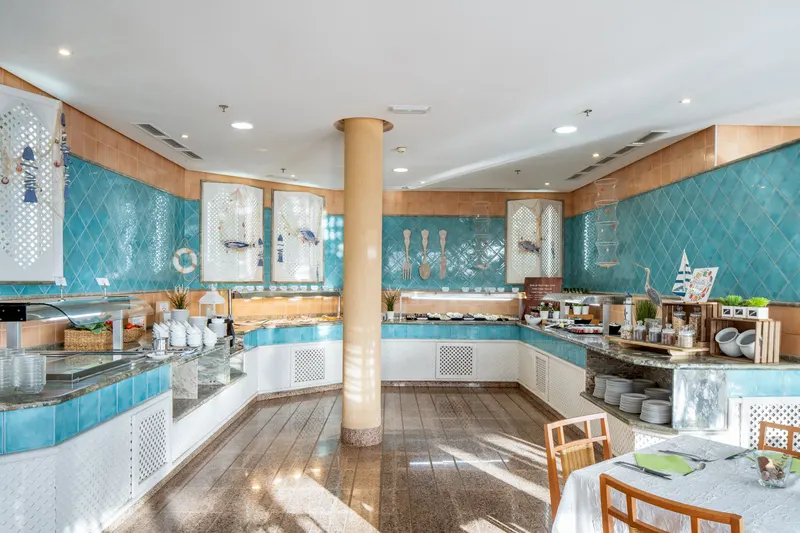 Gastronomía — Hotel Esmeralda Maris by LIVVO, Costa Calma 2