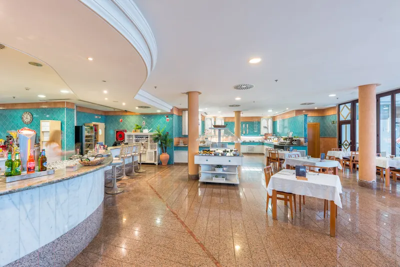 Gastronomía — Hotel Esmeralda Maris by LIVVO, Costa Calma 3