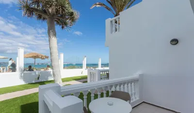 Apartamento vista mar con terraza — Apartamentos LIVVO Galera Beach, Corralejo 2
