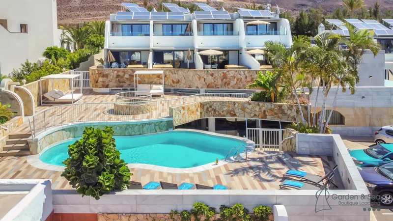 Piscina — Garden & Sea Boutique Lodging by LIVVO, Morro Jable 5