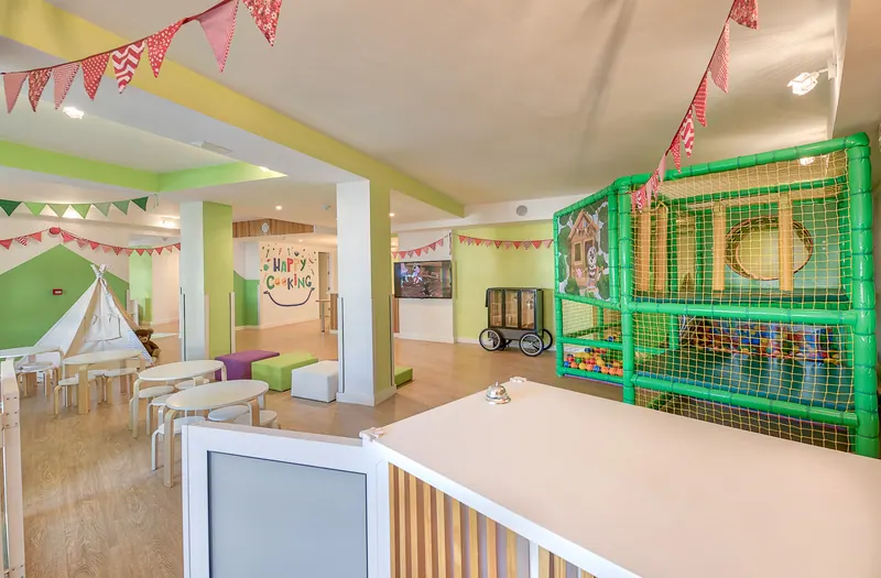 Piscinas y animación — Hotel LIVVO Koala Garden, Maspalomas 6