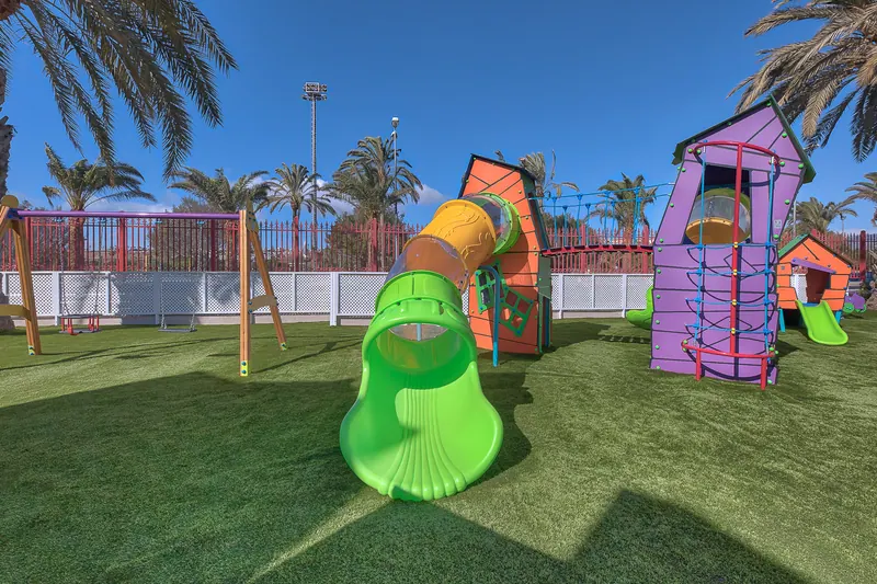 Piscinas y animación — Hotel LIVVO Koala Garden, Maspalomas 9
