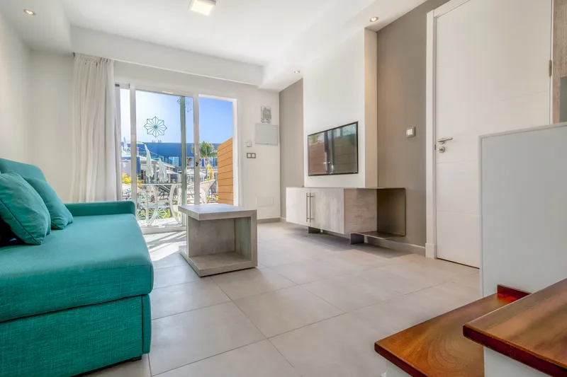 Suite Económica — Hotel LIVVO Los Calderones, Maspalomas 3