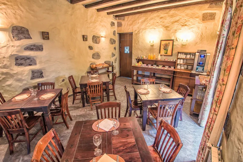 Gastronomía — Hotel Rural LIVVO Maipez, Las Palmas de Gran Canaria 1