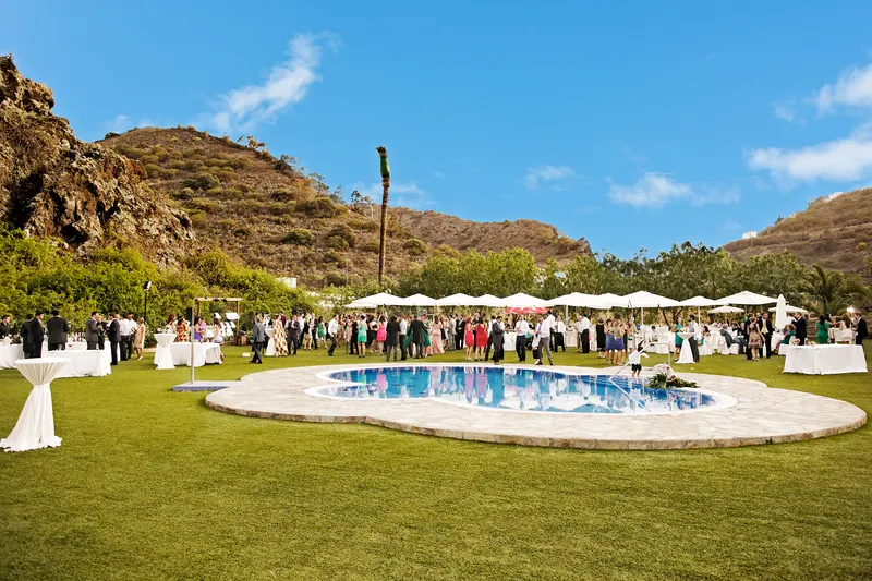 Piscina — Hotel Rural LIVVO Maipez, Las Palmas de Gran Canaria 5