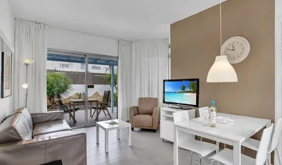 Apartment mit Gartenblick — Apartamentos LIVVO Mar Azul, Corralejo 2