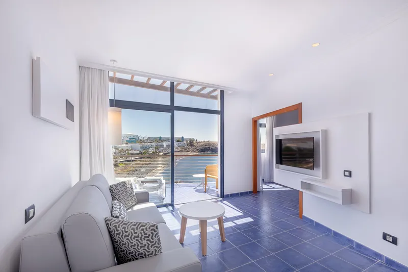 Superior Doppelzimmer Meerblick — Hotel Mirador Papagayo by LIVVO, Playa Blanca 2