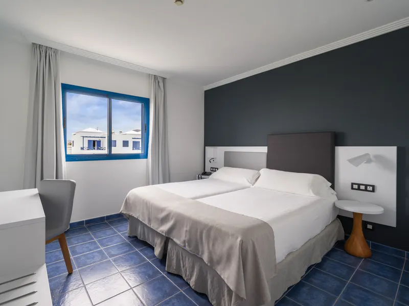 Familienzimmer — Hotel Mirador Papagayo by LIVVO, Playa Blanca 1