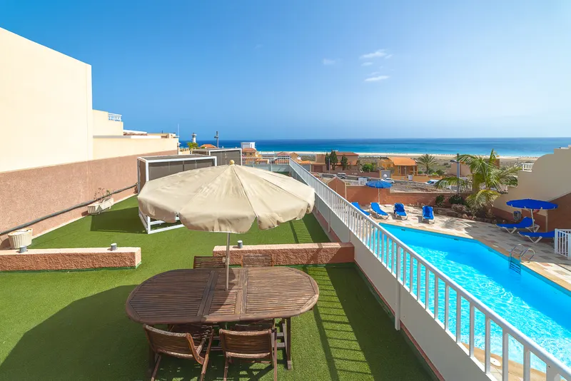 Piscina — Villas Montesolana by LIVVO, Morrojable 2