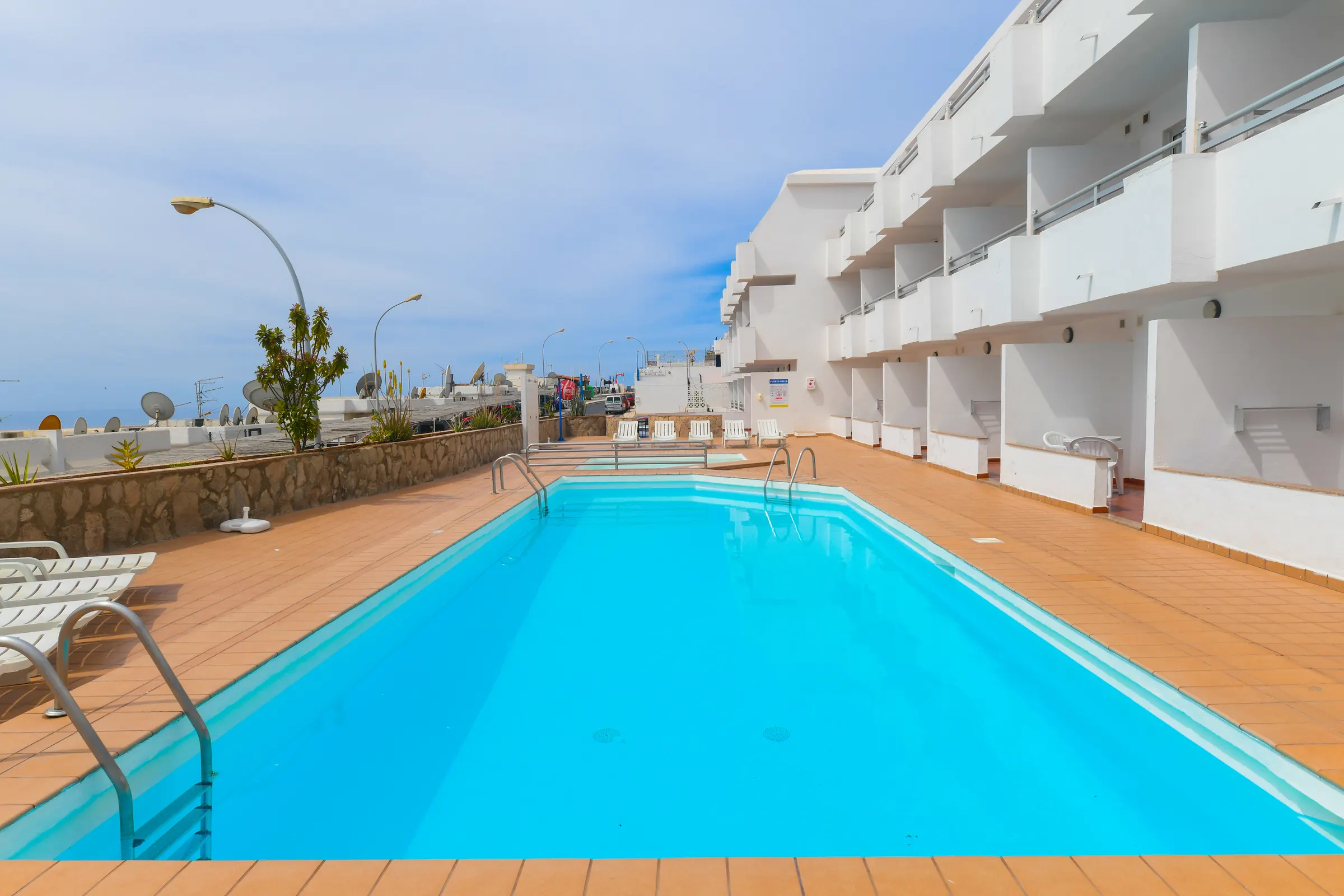 Piscinas — Apartamentos LIVVO Puerto Bello, Puerto Rico 2