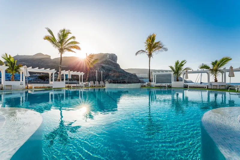 Piscinas y Rooftop — Hotel LIVVO Puerto de Mogán, Puerto de Mogán 3
