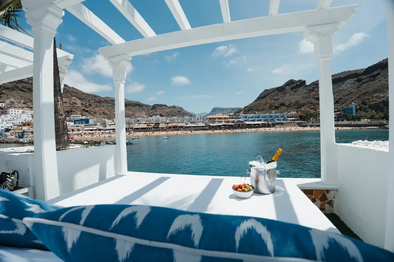 Piscinas y Rooftop — Hotel LIVVO Puerto de Mogán, Puerto de Mogán 6