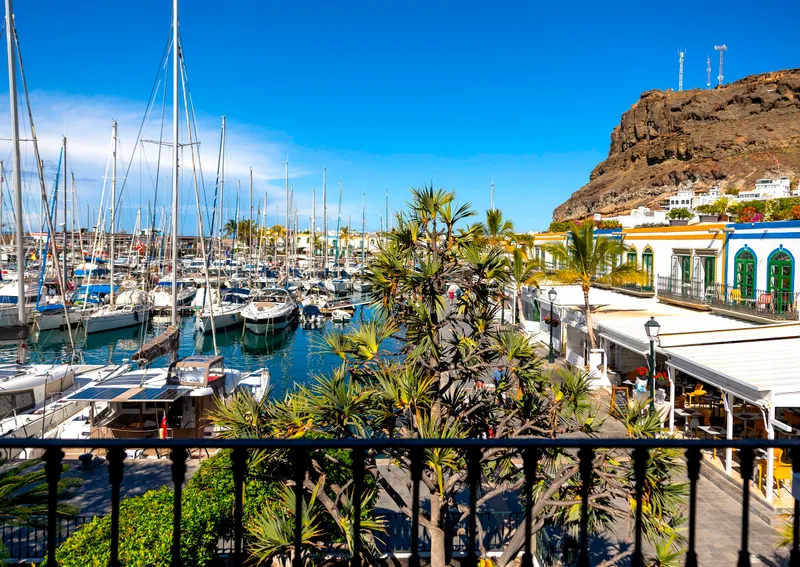 Doppelzimmer mit französischem Balkon — Hotel LIVVO Puerto de Mogán, Puerto de Mogán 2