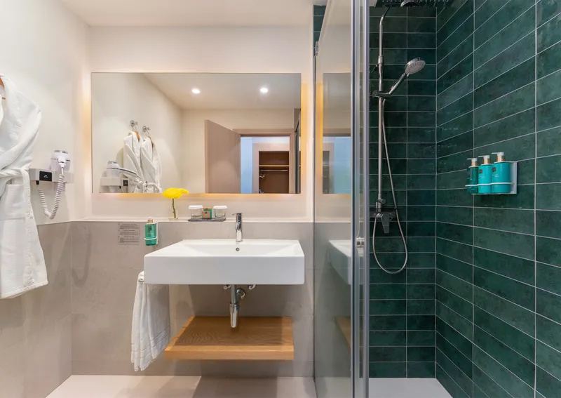 Doppelzimmer mit französischem Balkon — Hotel LIVVO Puerto de Mogán, Puerto de Mogán 7