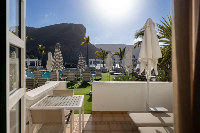 Doble vista piscina con terraza — Hotel LIVVO Puerto de Mogán, Puerto de Mogán 3