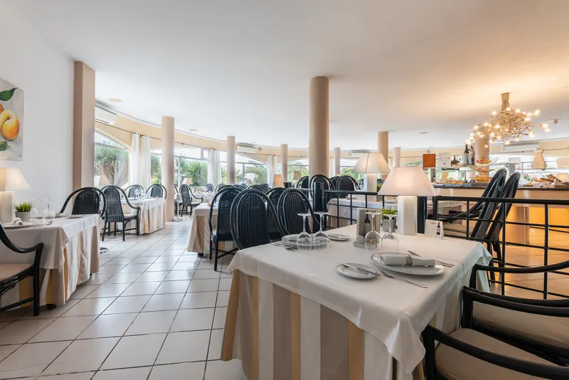 Gastronomía — Hotel LIVVO Risco del Gato Suites, Costa Calma 3