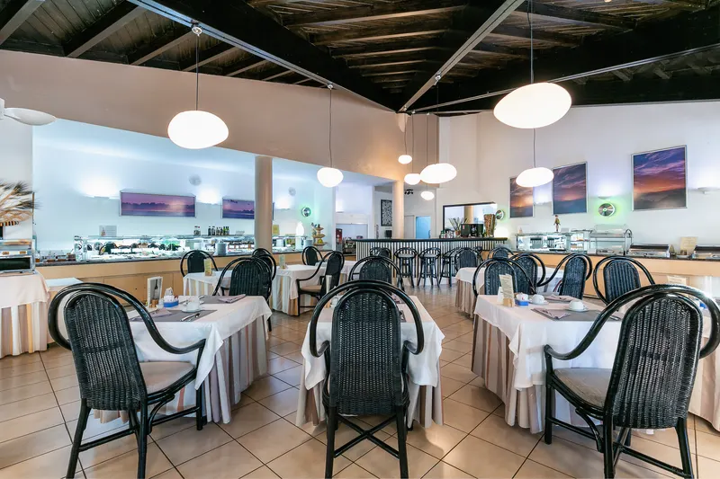 Gastronomía — Hotel LIVVO Risco del Gato Suites, Costa Calma 4