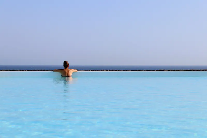 Piscina — Serena del Mar by LIVVO, Playa Blanca 1