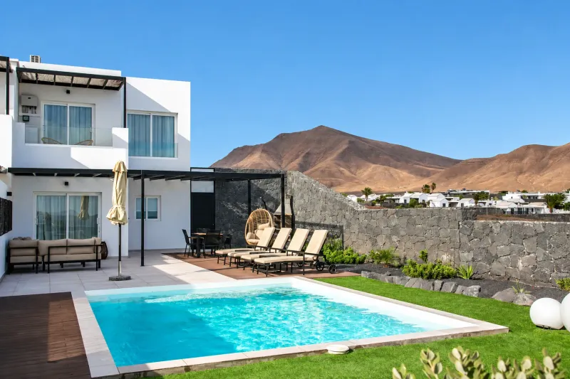 Villa Suite mit 3 Schlafzimmern und Meerblick — Serena del Mar by LIVVO, Playa Blanca 1