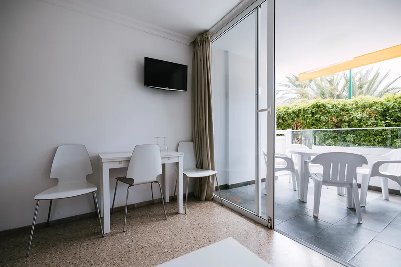 Apartamento con terraza — Apartamentos LIVVO Tarahal, San Agustín 5