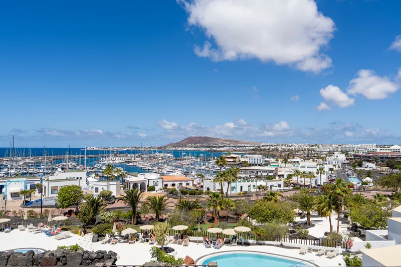 Junior Suite Club Volcán — Hotel LIVVO Volcán Lanzarote, Playa Blanca 1
