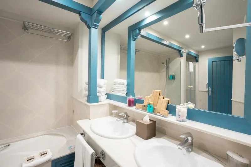 Suite Club Volcán — Hotel LIVVO Volcán Lanzarote, Playa Blanca 7
