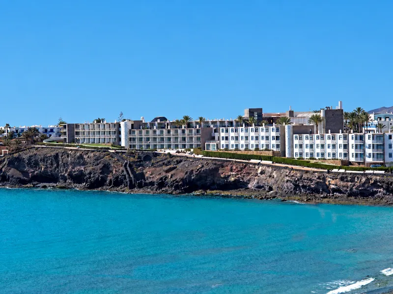 LIVVO Hotels — Hoteles junto al mar para desconectar y disfrutar del sol